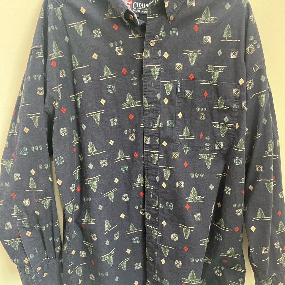 Chaps button down size large